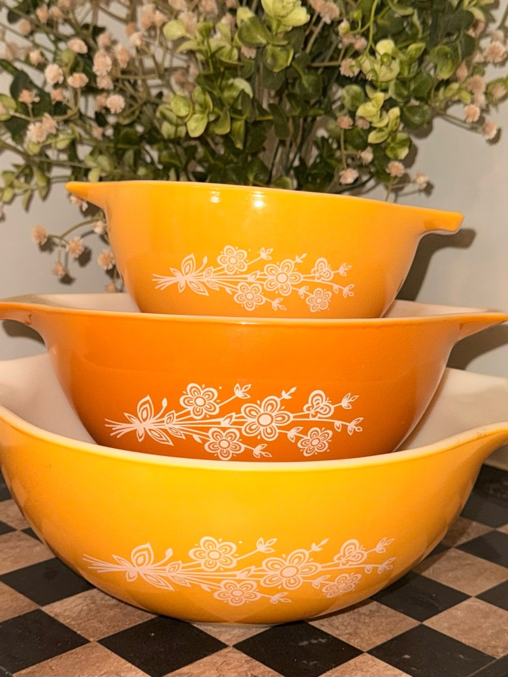 Vintage Pyrex Butteryfly gold